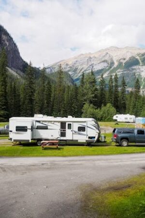 Explorer Saint-Fulgent en camping-car Liberté au cœur de la Vendée